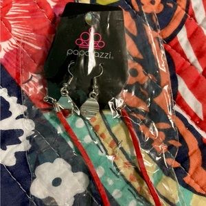 Necklace and Earring set